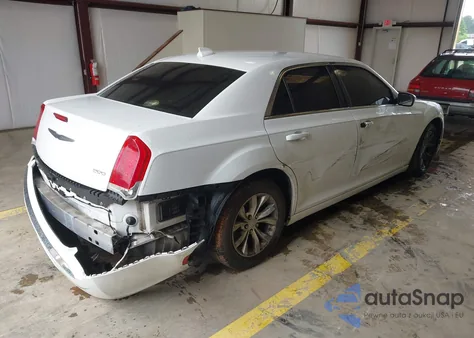2015 Chrysler 300 Limited from USA, damaged, VIN 2C3CCAAG4FH904240